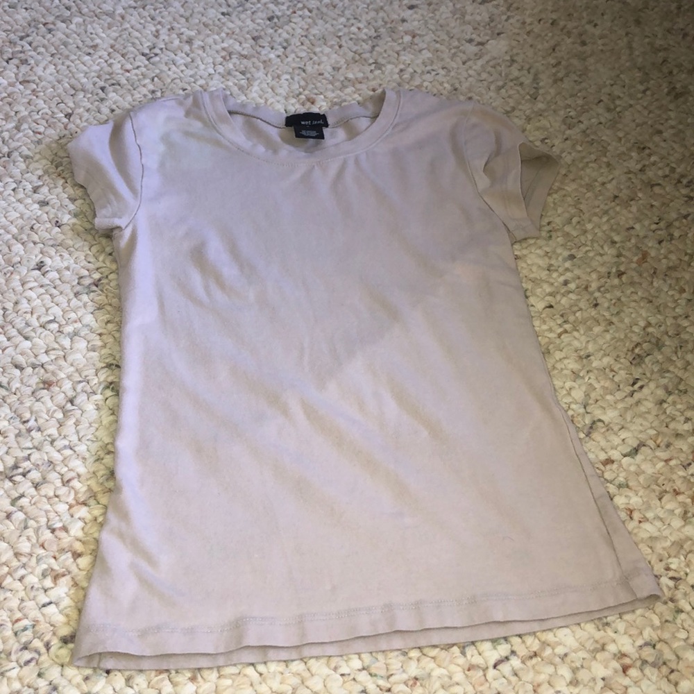 Tan Tee